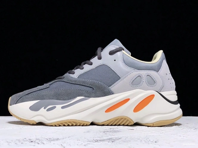 FV9922 v2 Boost 700 'Magnet' Yeezy Adidas 0729